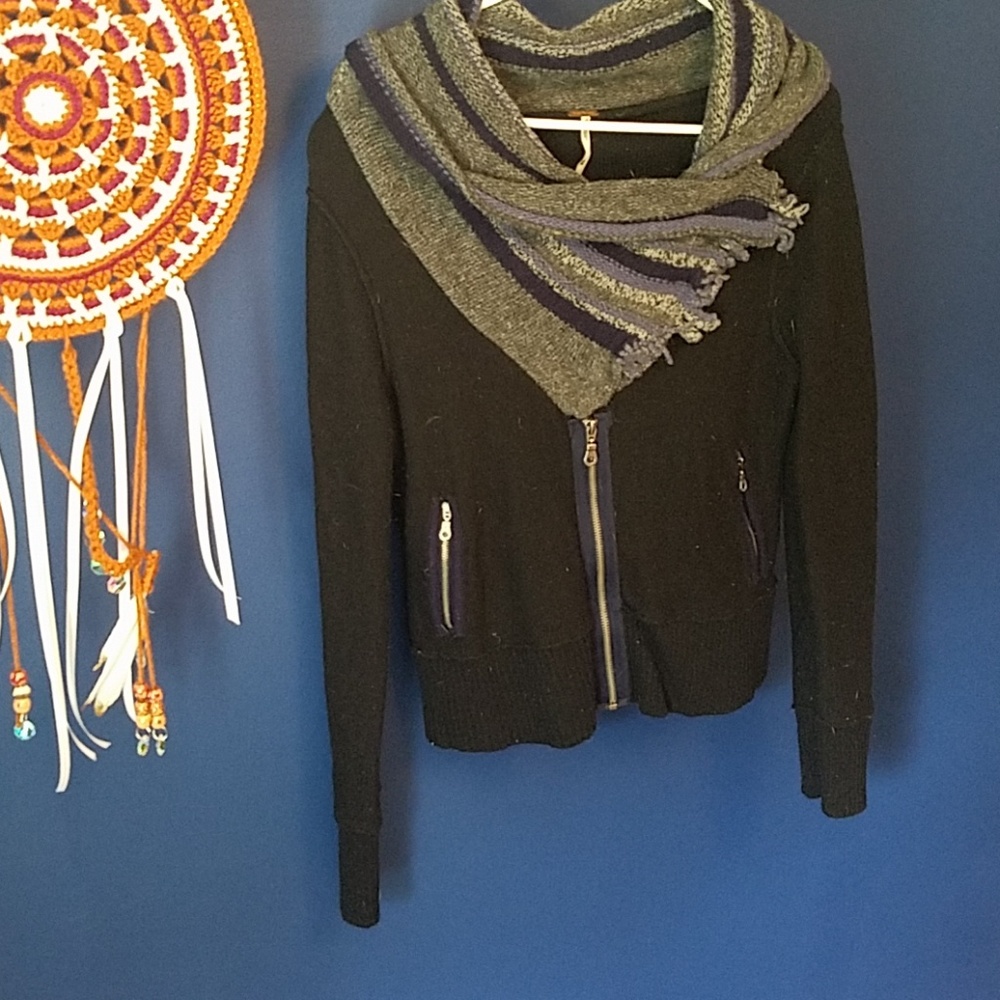 Free people sweater medium